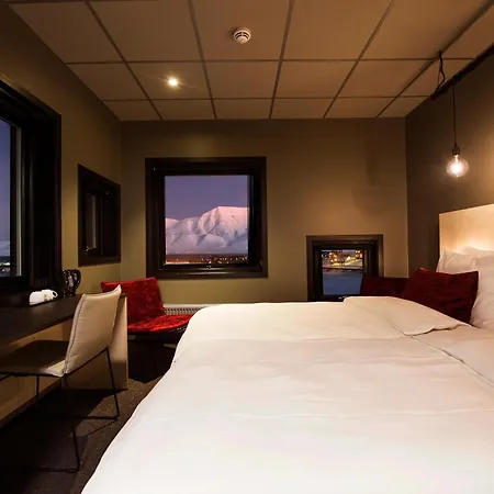 Svalbard | The Vault 3* Longyearbyen