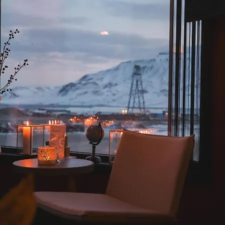 Svalbard | The Vault Отель Лонгйир